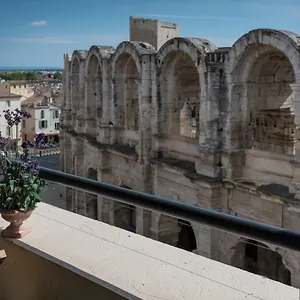  Appartamento Studio Avec Balcon Donnant Sur Les Arènes D’arles